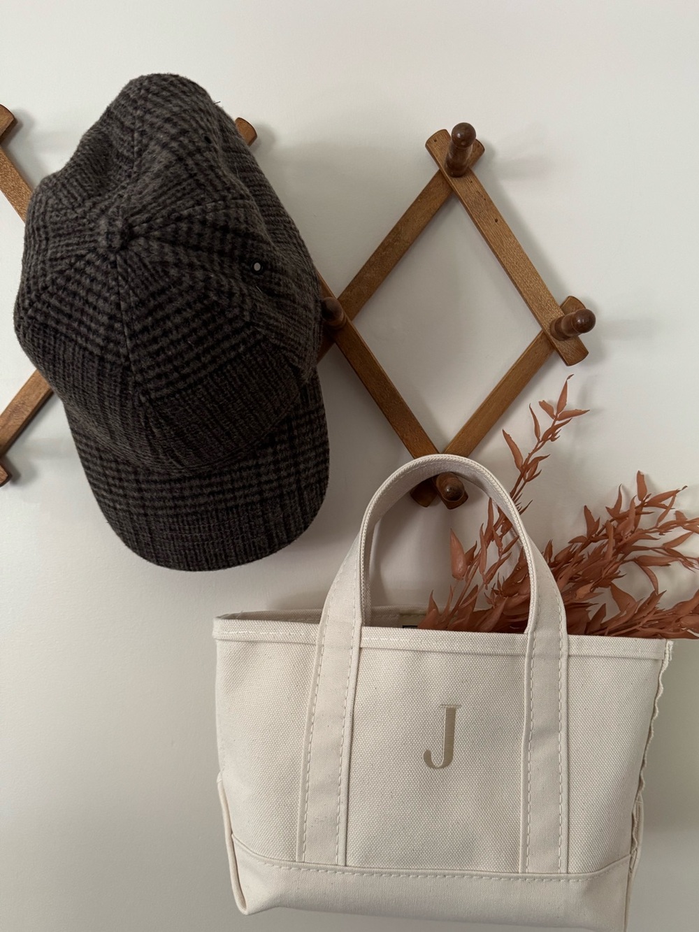 H&M Brown Plaid Wool-Blend Hat